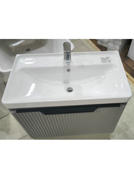 Подвесная тумба Ламис в комплекте с раковиной Selina (700 мм)